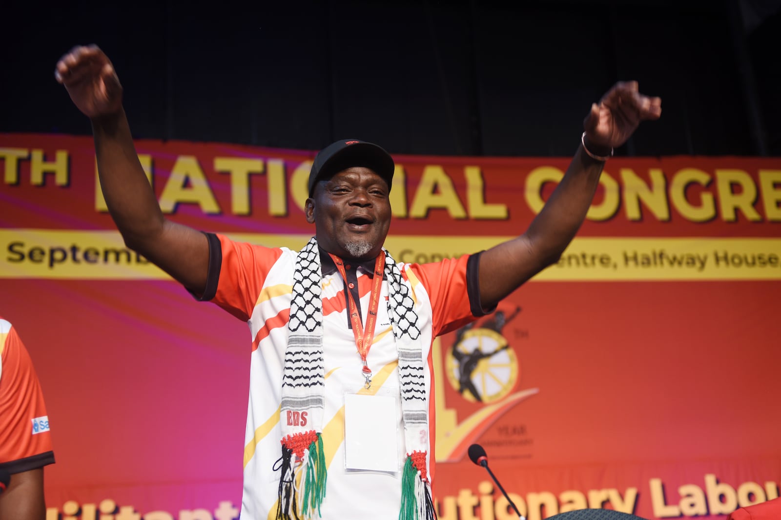 Mike Shingange于2026年9月14日在米德兰Gallagher会议中心参加COSATU全国大会。 / Freddy Mavunda / Busine ...