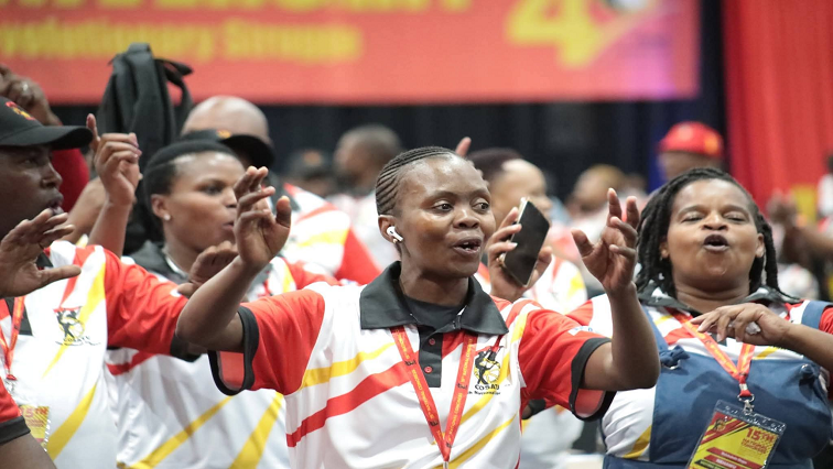 出席COSATU代表大会的代表。 / @_cosatu（经SABC News）