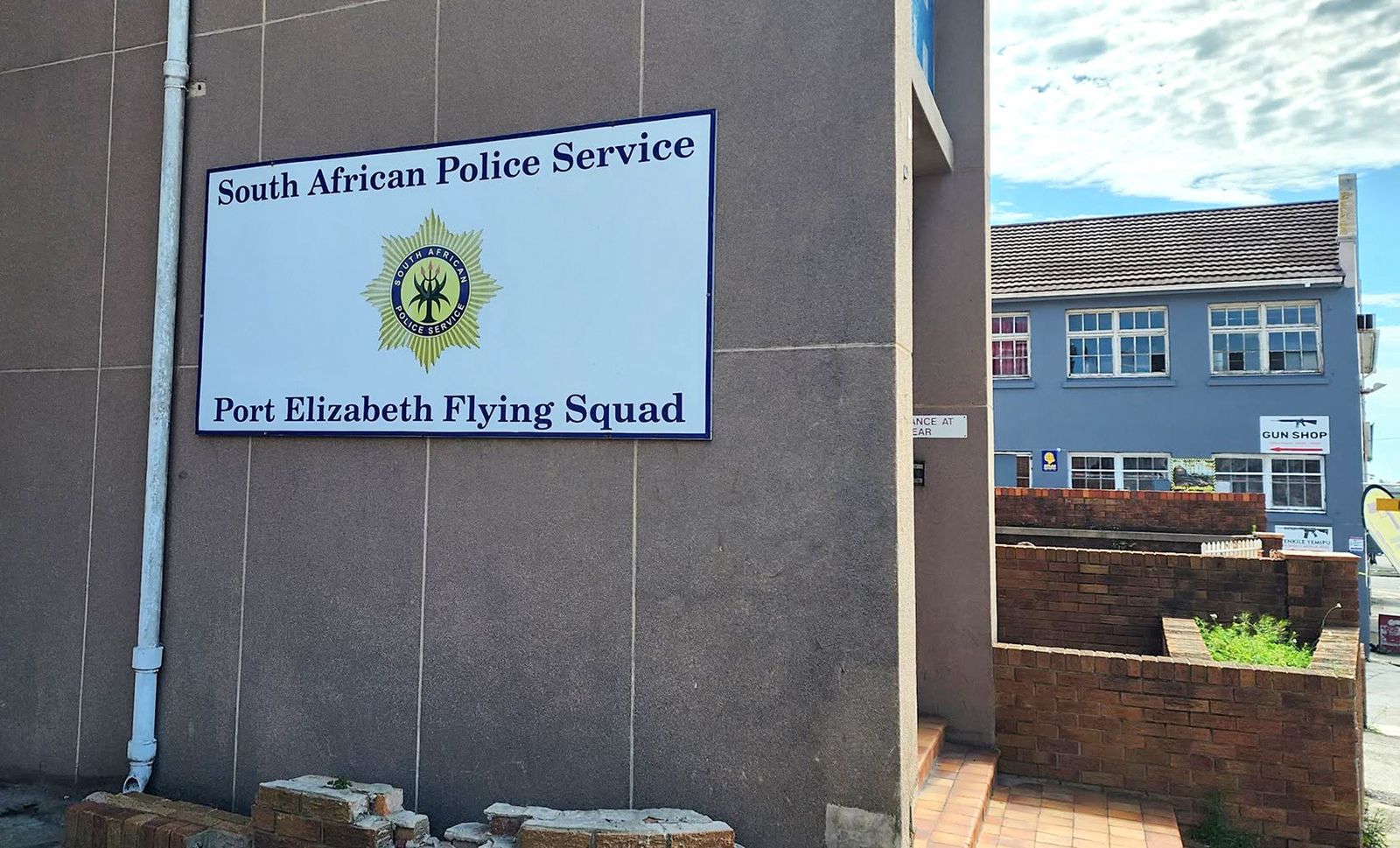 曼德拉湾快速反应警队办公地点。原文资料配图。 / DA Eastern Cape（经Daily Maverick） ...