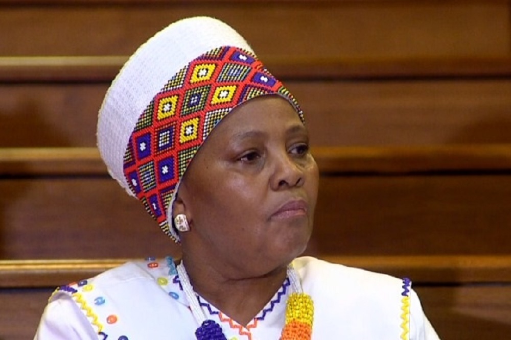 前国防部长Nosiviwe Mapisa-Nqakula出庭，资料图。 / SABC