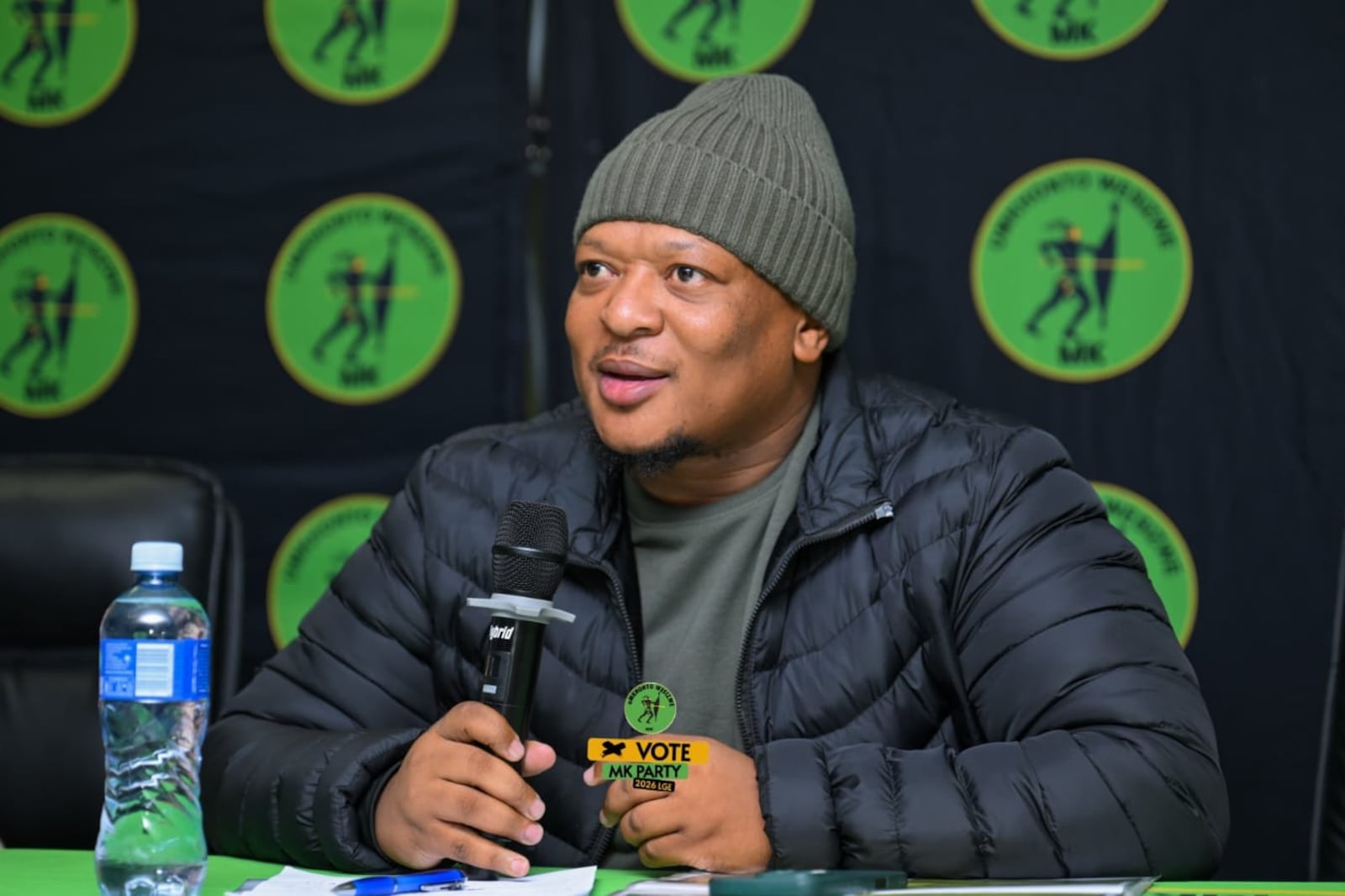 资料图：MK党全国发言人Sifiso Mahlangu。 / uMkhonto WeSizwe Party (Official)/X
