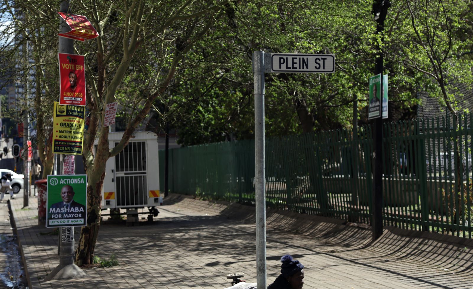 2026年10月1日，约翰内斯堡Plein Street。 / Felix Dlangamandla