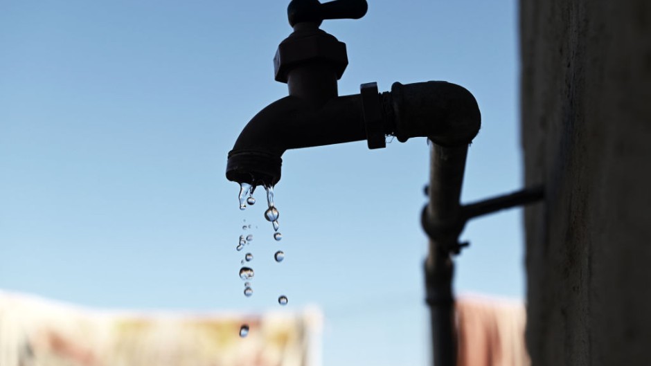 水龙头滴水。资料图。 / Leon Sadiki/Bloomberg via Getty Images